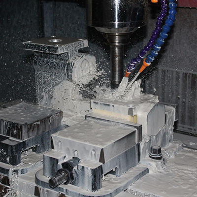 Il modello di alluminio su misura di CNC si separa la finitura superficia d'insabbiamento di sbavatura