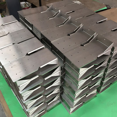 304 pezzi di precisione di acciaio inossidabile, montaggio preciso della lamiera sottile con la spillatura di saldatura