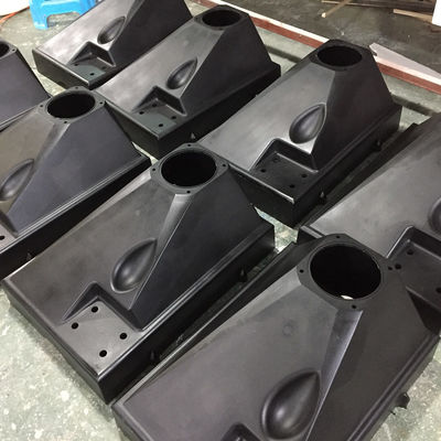 OEM di plastica su misura di rivestimento di RIM Large Parts Deburring Surface dello stampaggio ad iniezione
