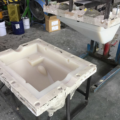 Il grande iso 9001 di RIM Polyurethane Material delle parti dello stampaggio ad iniezione della reazione della copertura ha certificato